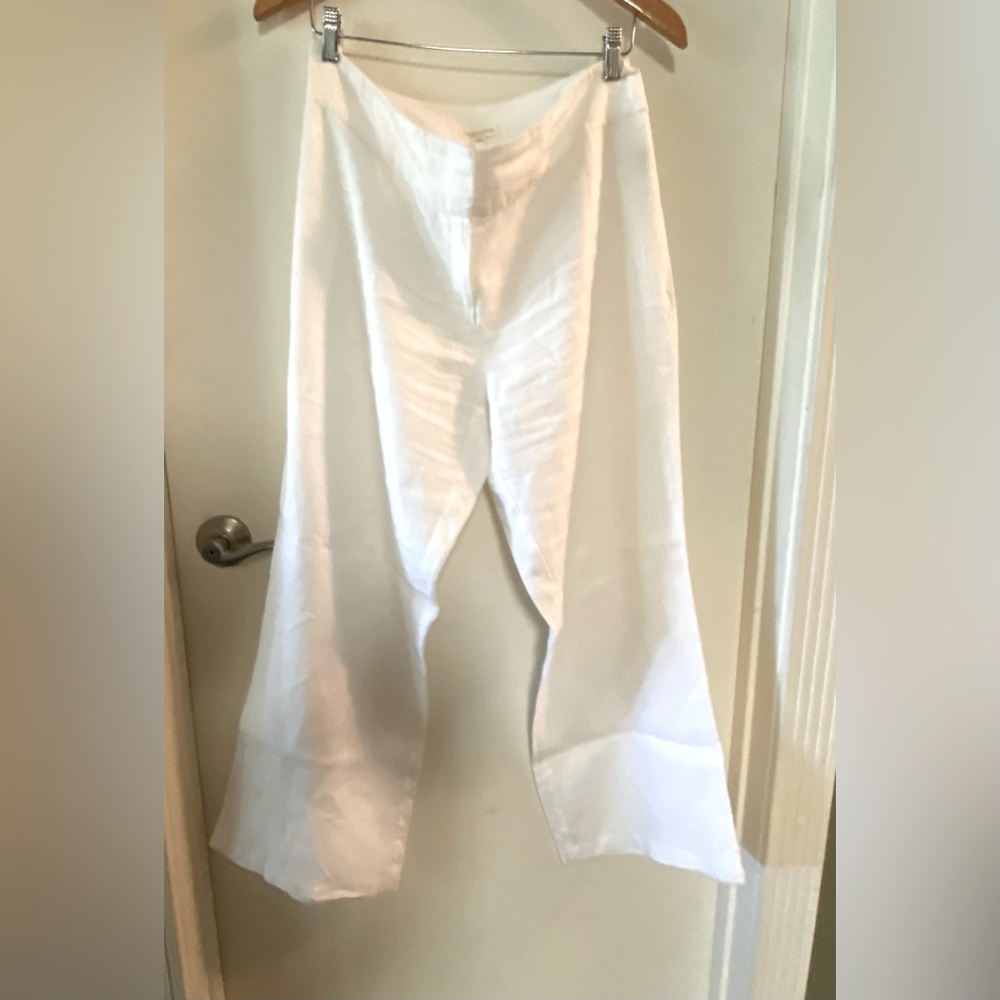 Eileen Fisher White Linen Pants
Size L